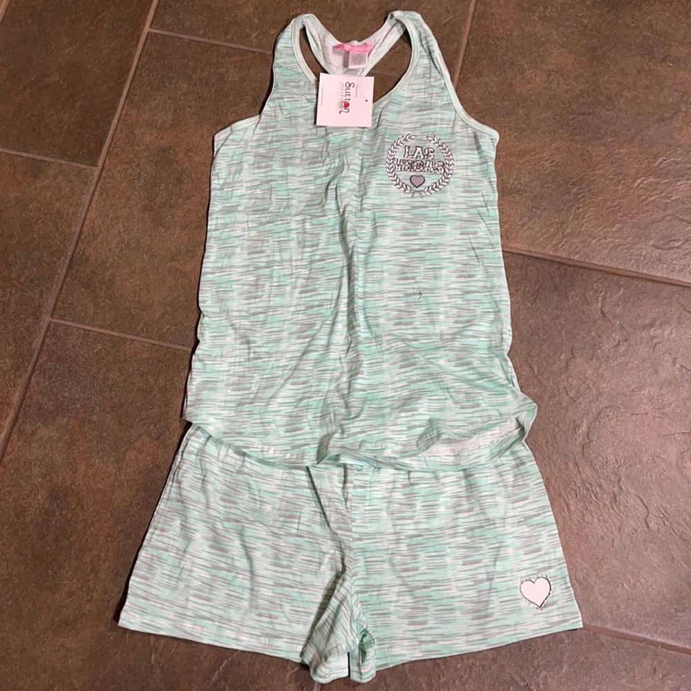 NWT Love Loungewear size XL